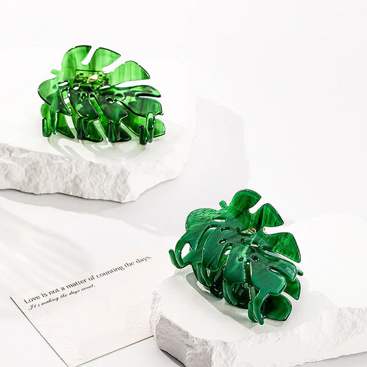 mrs. monstera claw clip